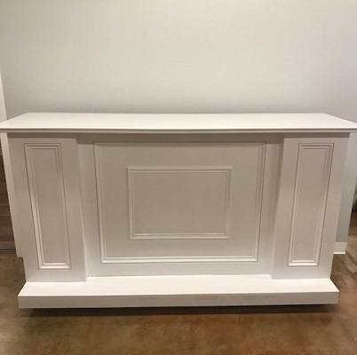 White-Traditions-Bar