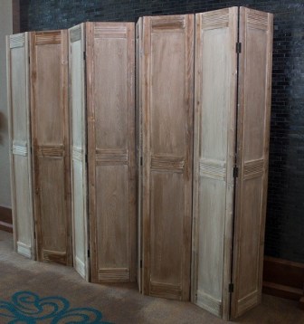 FOLDING-WOOD-SCREEN