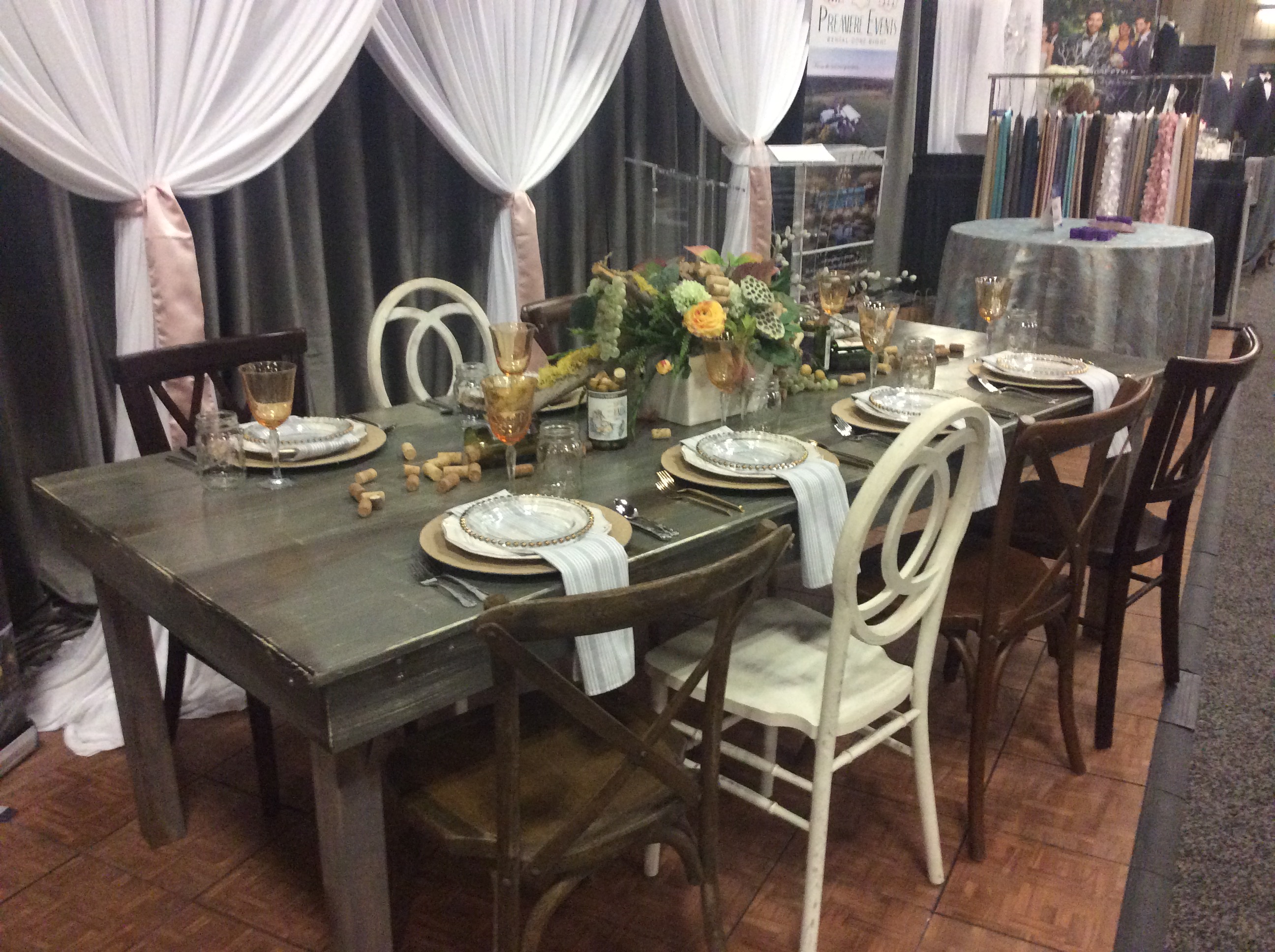 10AEE83A-F232-4C23-B886-D50021141042