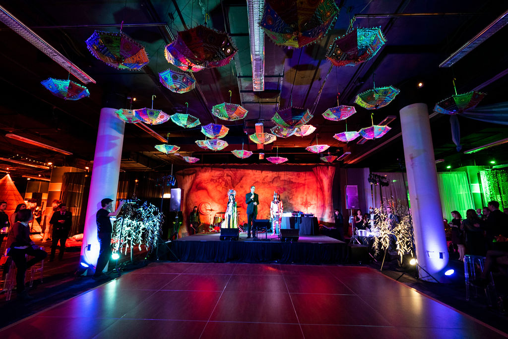 111202_lisahause_eagamesholidayparty-353